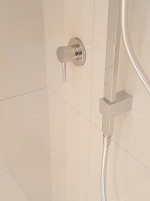 bathroom regrouting melbourne